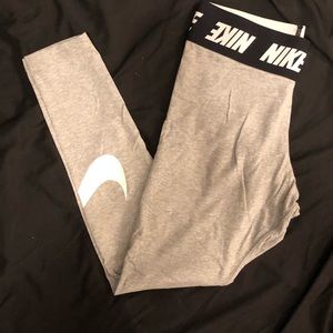 Nike leggings
